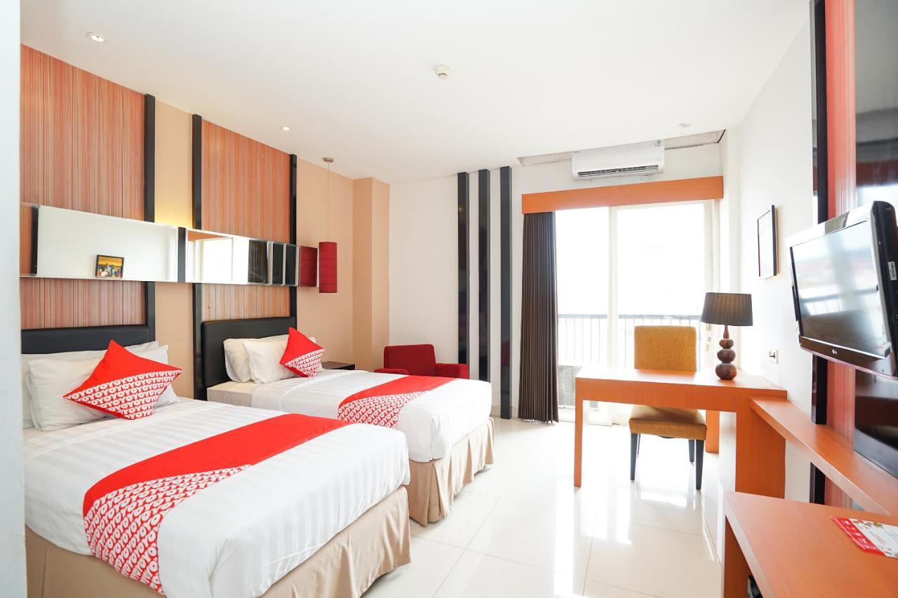 Oyo 197 Prime Royal Hotel Kapasari المظهر الخارجي الصورة