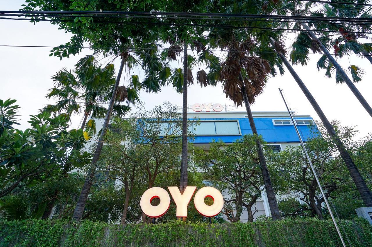 Oyo 197 Prime Royal Hotel Kapasari المظهر الخارجي الصورة