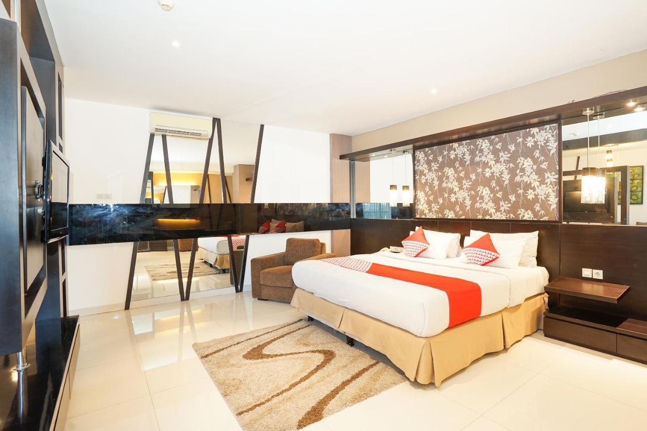 Oyo 197 Prime Royal Hotel Kapasari المظهر الخارجي الصورة